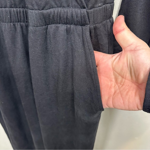 Lou & Grey Jumpsuit Womens XXS Signature soft Knit Crossover Long Sleeve Black - Picture 5 of 12